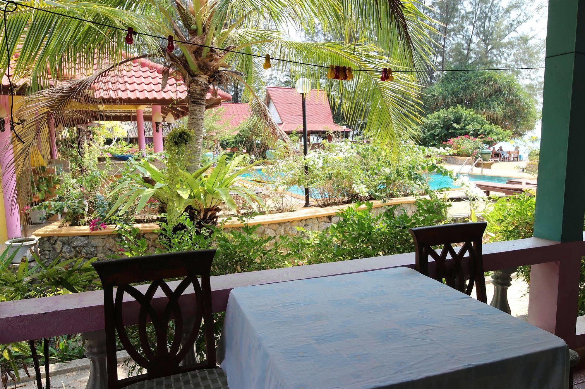 Lanta Villa Resort Ban Ai Dao Exterior photo